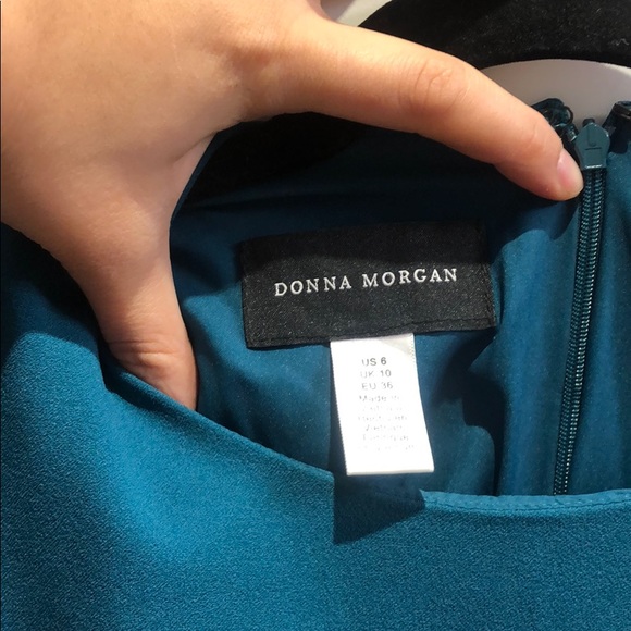 Turquoise Donna Karan dress size 6 - Picture 3 of 3